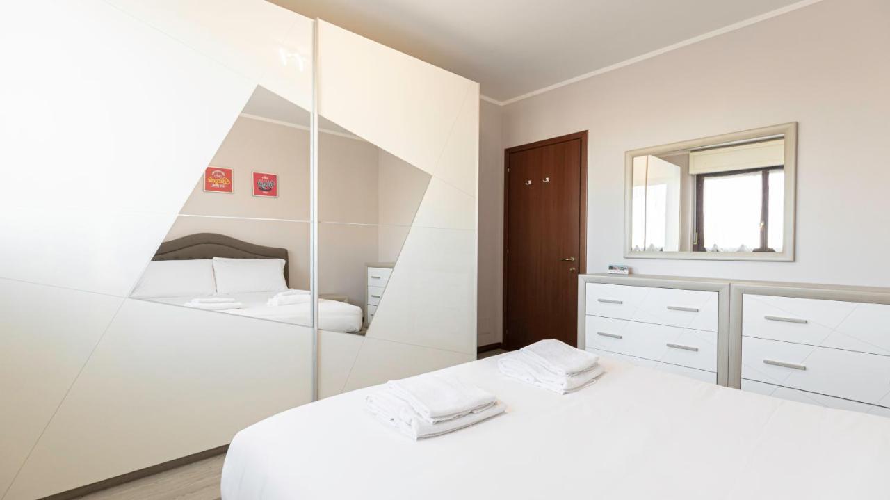 Italianway - Piazza Alboreto 72, Rozzano Ngoại thất bức ảnh